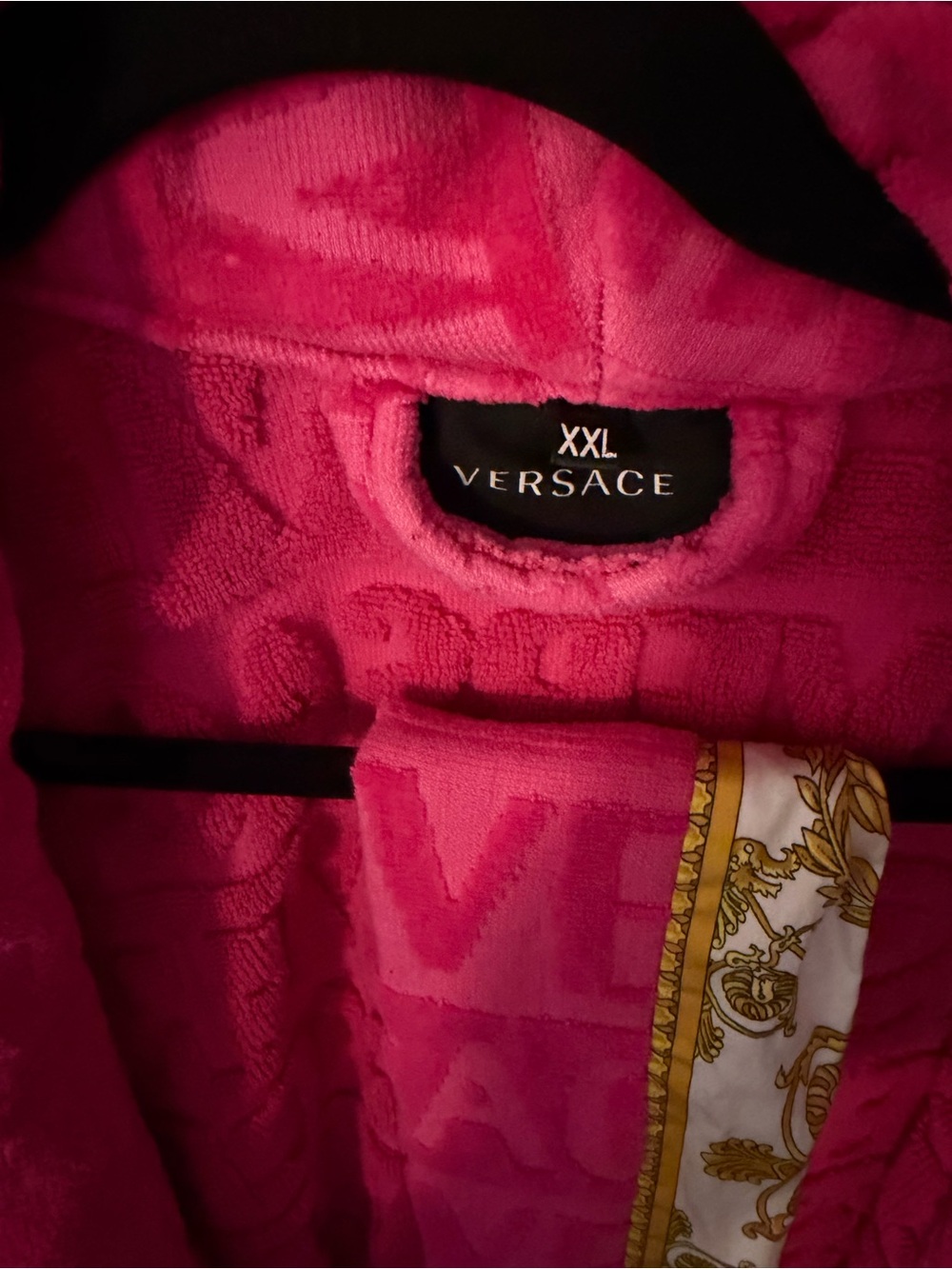 Versace I Love Baroque Belted Bathrobe in Pink - Picture 5 of 6